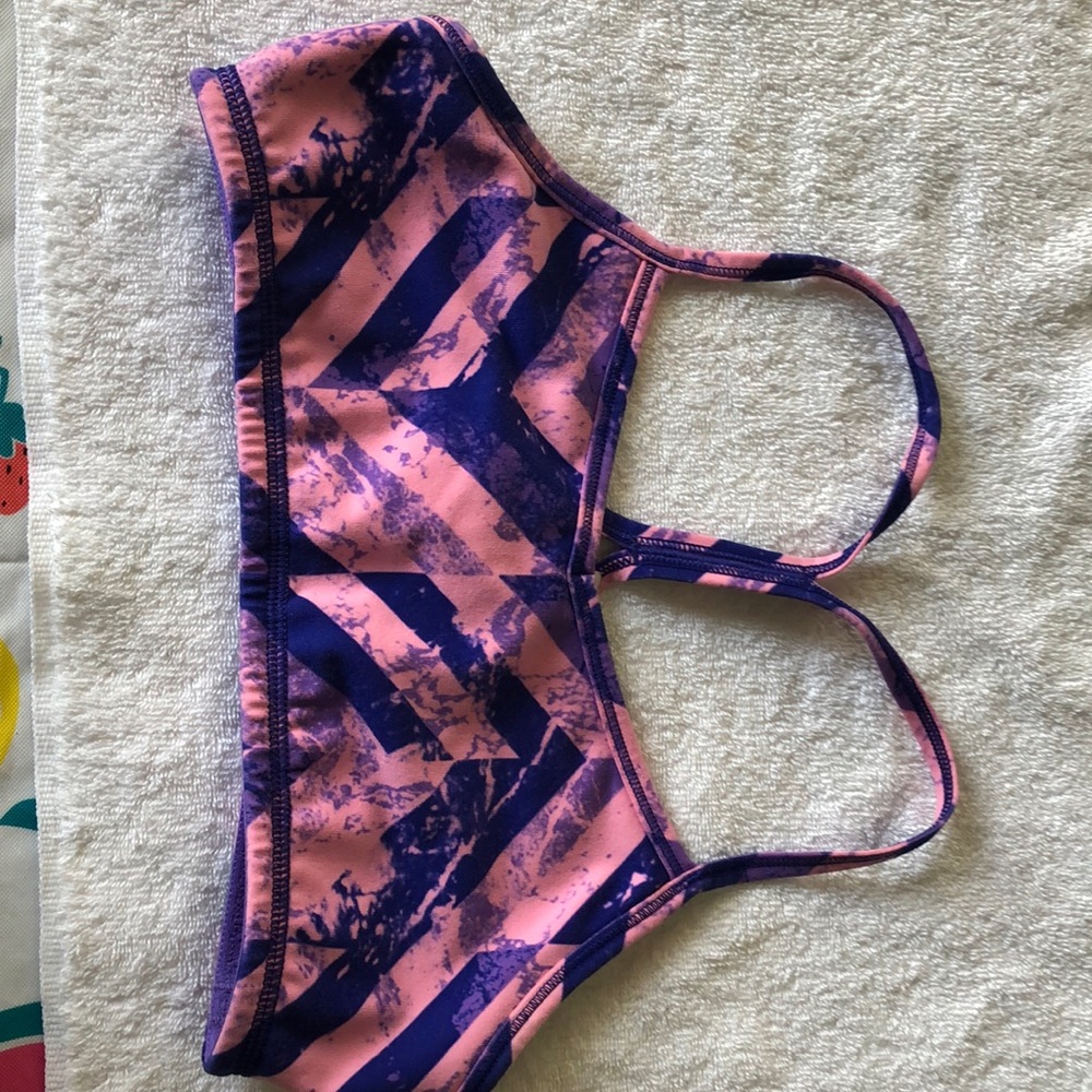 Ivivva sports bra size 12